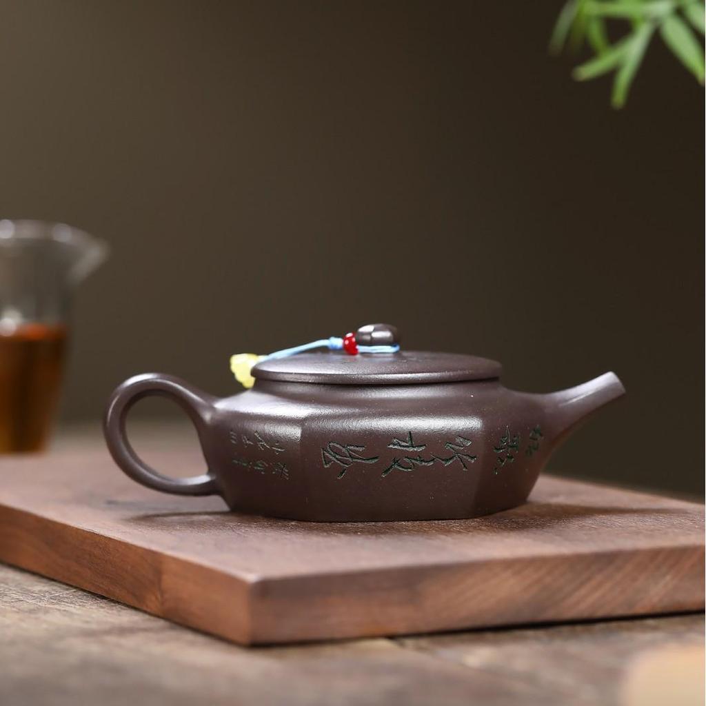 Yixing Zisha Purple Jade Gold Sand Hexagonal Teapot for Kung Fu Tea