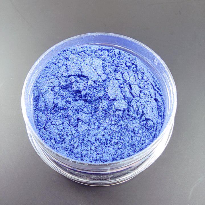 

Перламутровый мерцающий порошок мика русалки для эпоксидной смолы и кристаллической глины