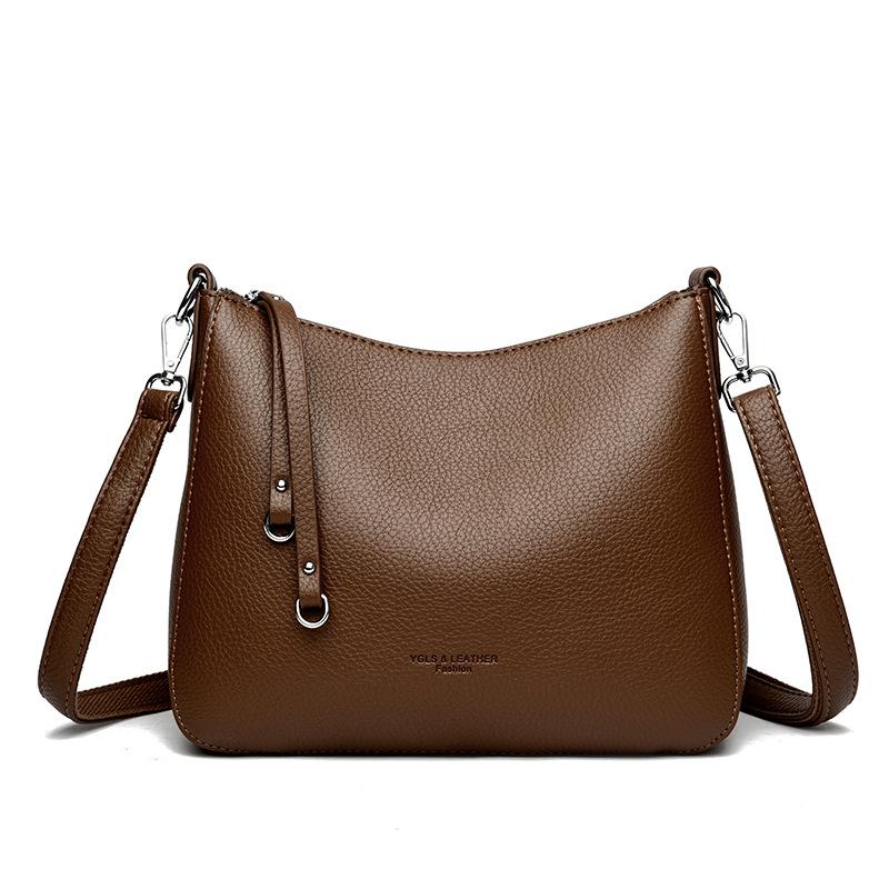 

Wholesale New Women s Bags, European and American Retro Fashion Single Shoulder Crossbody Handbag Square Clutch темно-коричневого кольору