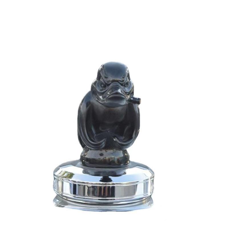 Das Design und die Dekoration der Duck Savage Duck Autoornamente und Dekorationsartikel für den Haus-Hof sind kraftvoll und imposant