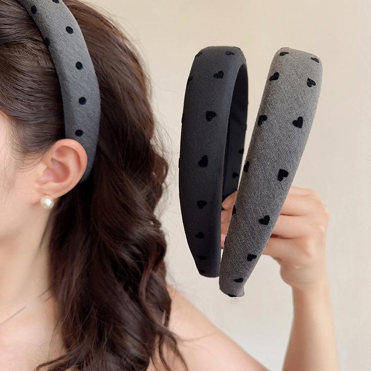 Women's Polka Dot Heart Headband: Non-Slip, High Skull Top, Wash Face Hair Accessory