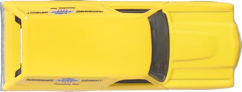 Hot Wheels Car Culture Fast Wagon '70 Chevelle SS Wagon Vehicle Toy Diecast Car for Ages 3 and Up, Yellow, JBK67