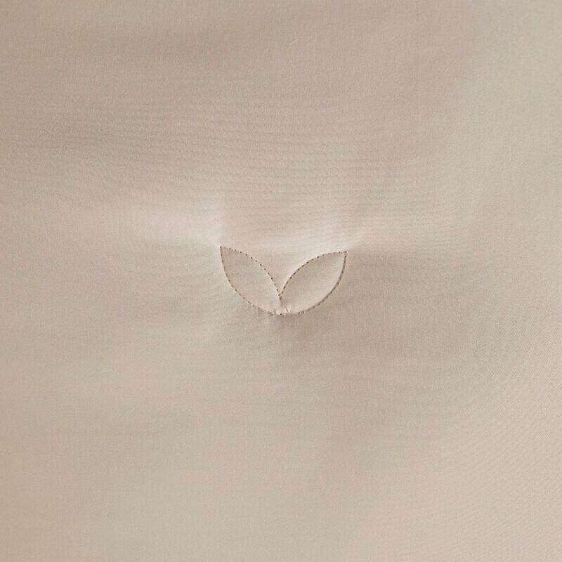 Donnar Home Warm Velvet Quilt with Ginger Essence Fabric