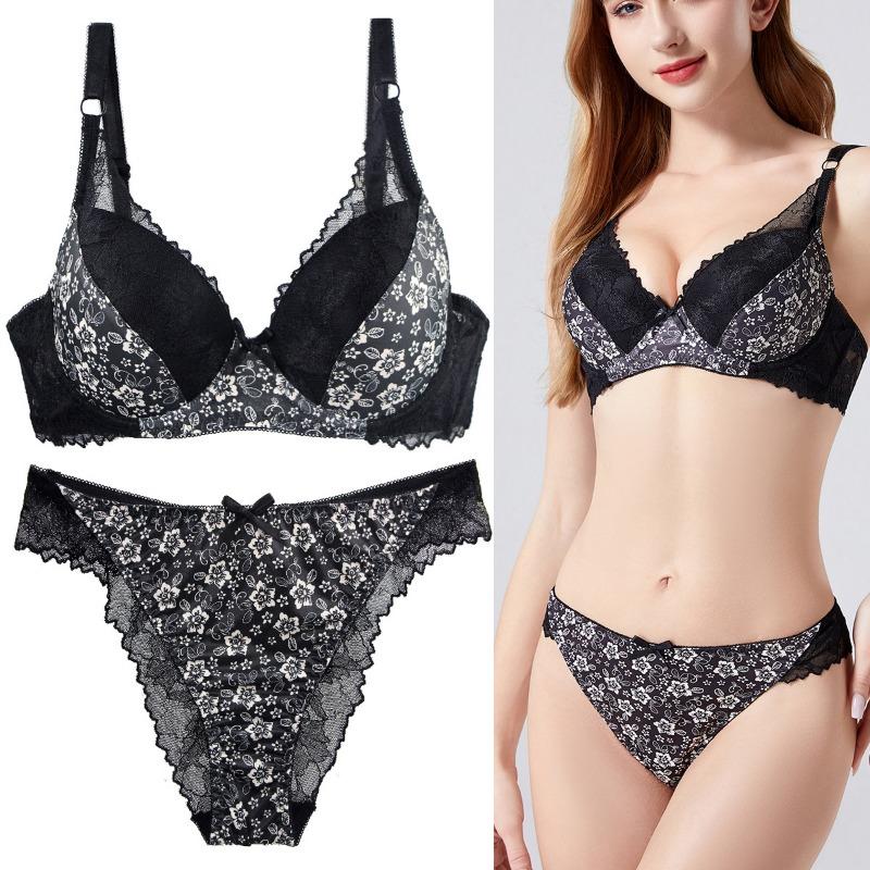 Western-style Anti-sag Plus-size Bra and Panty Set Sexy Underwired Lace Push-up Bra with Skin-friendly Comfortable Panties