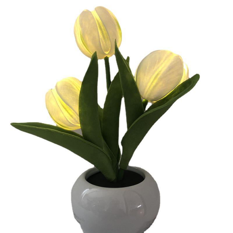 Rechargeable LED Tulip Night Light: Indoor Simulated Bouquet for a Warm Bedside Atmosphere