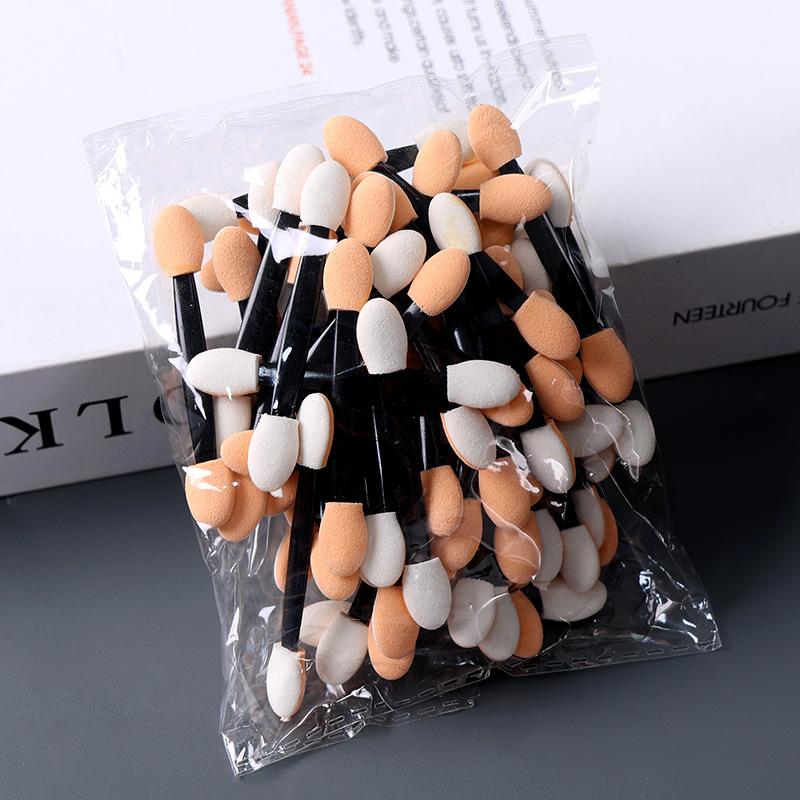 50pcs a bag Disposable Eyeshadow Brush Dual Sided Latex Sponge Eye Shadow Applicator for Women Makeup Tools Eyeshadow Stick