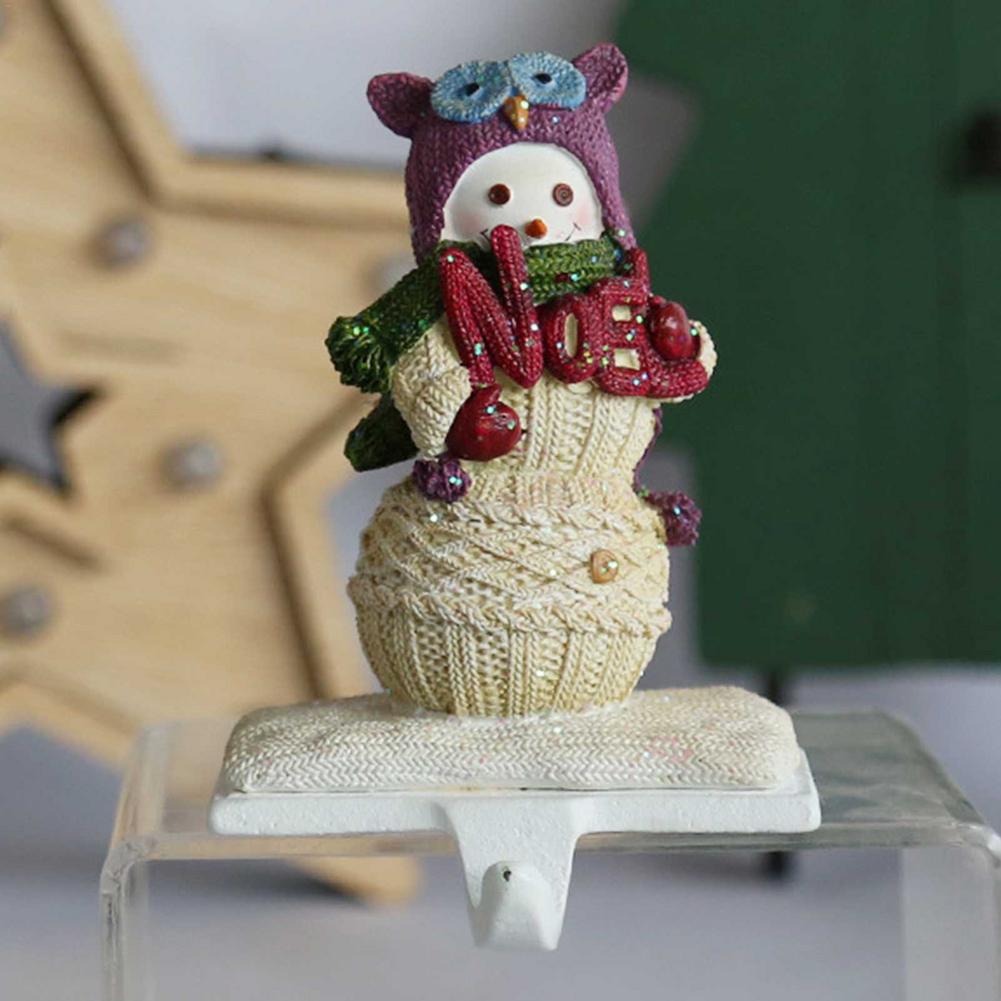 Stocking Hooks Resin Metal Stocking Hanger Snowman With Owl Little Bear Reindeer Heats Stocking Holder Christmas New Year Decor