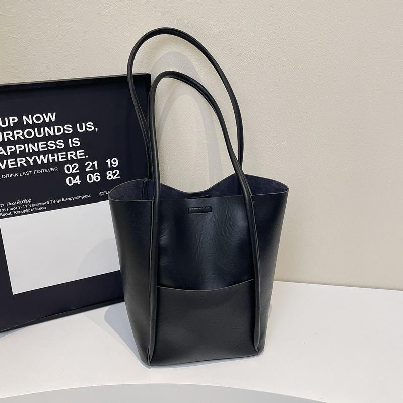 

Bucket Bag Women s One-shoulder Bag чорний