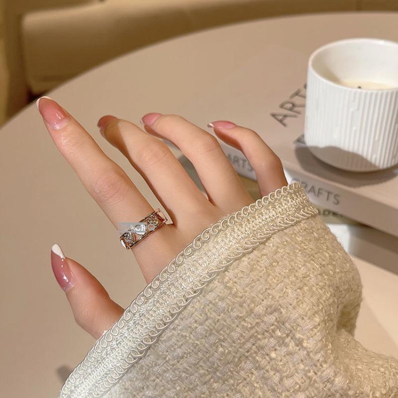Korean Fashion Ins Style Rings for Women Niche Female Micro-inlaid Love Design Sense Luxury Hollow Adjustable Open Ring Anillos