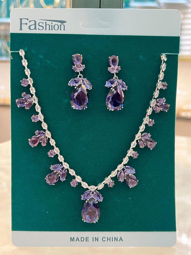 Modeschmuck Halskette Ohrringe Set Braut Zirkon Set Kette Hochzeitskleid Toastkleid Dinner Accessoires Geschenk Frauen