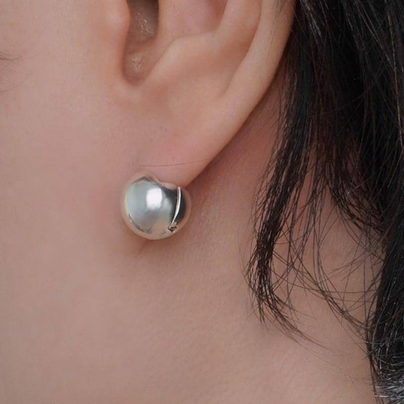 

ПОСТЛЮДІЯ [СРІБНИЙ] СЕРЕЖКИ З 10 КУЛЬКАМИ SINGLE TYPE