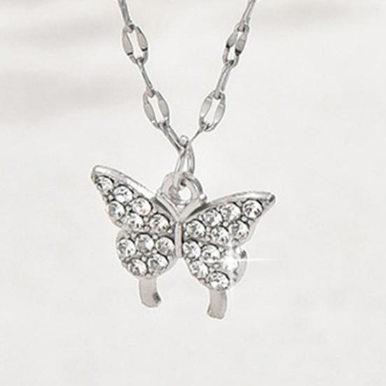 Kvinner Halskjede Rhinestone Dekor Trelags Sommerfuglanheng Justerbar med utvidet lengde Prom Party Hals Smykker Bryllup Halskjede