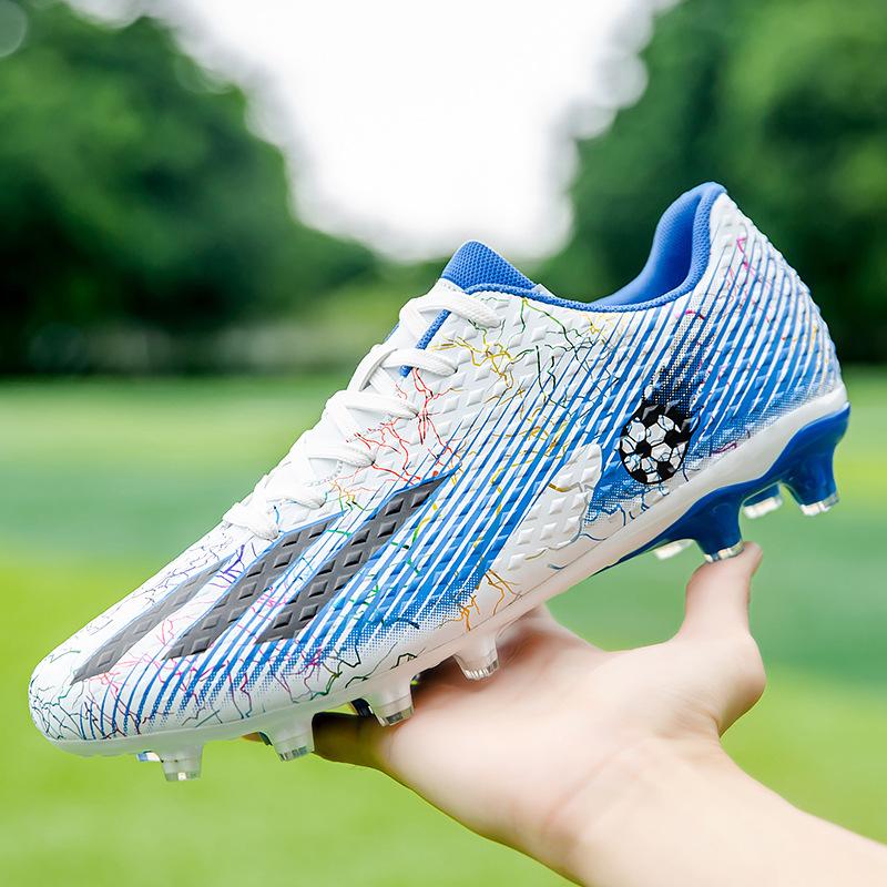 Large Size Low Top New Children's Football Shoes, Boys and Girls, Broken Nails and Long Nails Football Shoes