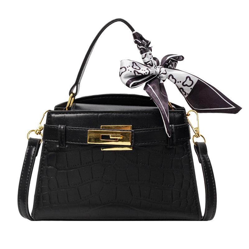 Handbag Women's New Shoulder Messenger Bag Versatile Commuter Bag