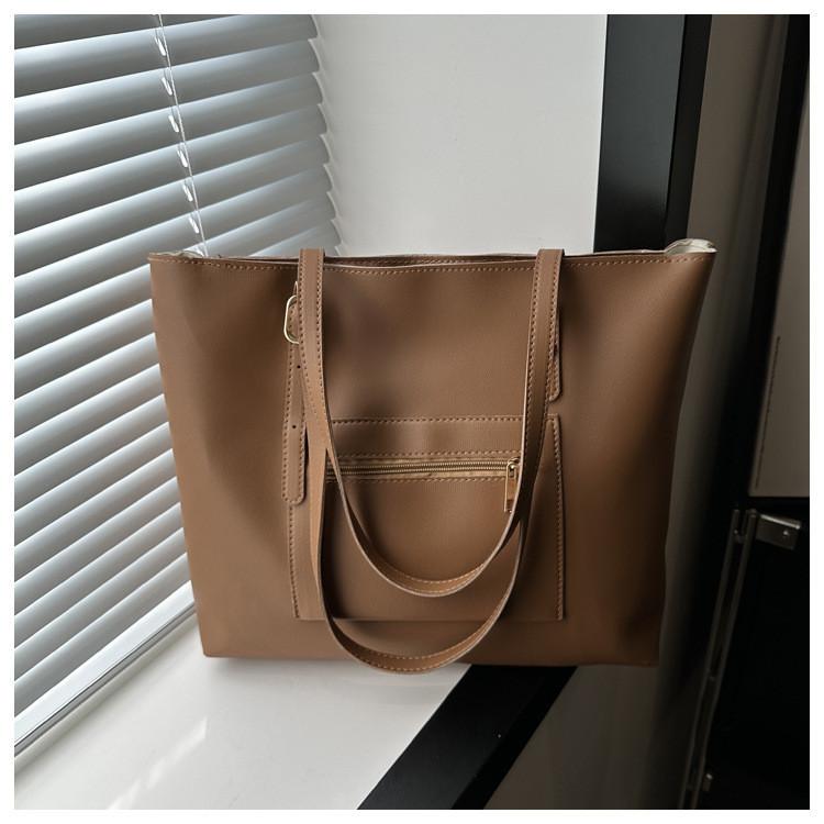 2024 New Fashion Large Capacity Retro Casual Shoulder Bag For Women Urban Simple Style Black коричневый