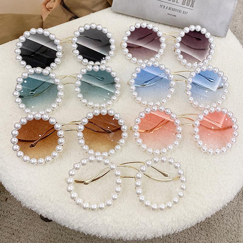 Non-polarized Round Frame Pearl Sunglasses Women Men Ins Fashion Metal Wave Leg Gradient Sun Glasses