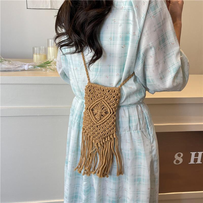 Bohemian fringed woven small bag summer new shoulder messenger bag vacation beach bag