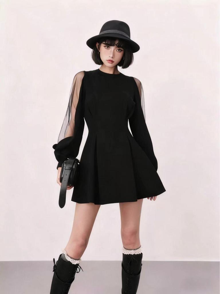Petite figurbetontes langes Kleid mit Taillengürtel und langen Ärmeln für Damen
