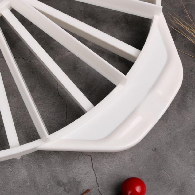 Slicing Pie Cake Slicer Cutter Cake Divider Bread Cake Portion Marker Press Cake Dividers Suitable for Cutting