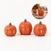 Leuchtender Keramikkürbis mit ausgeschnittenen Mustern, Herbst-Tischdekoration für Halloween Thanksgiving