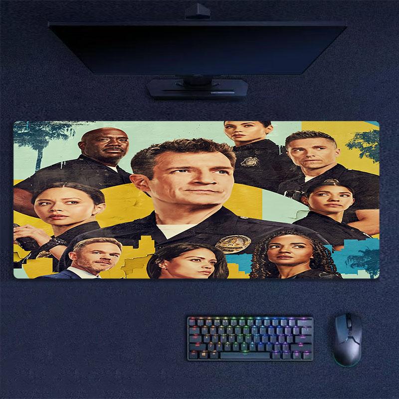 Noob Old Man Mouse Pad, Large Gaming Desk Mat, Non-slip XXL Mousepad for Laptop & Tablet, Mini PC Playmat with Stitched Edges