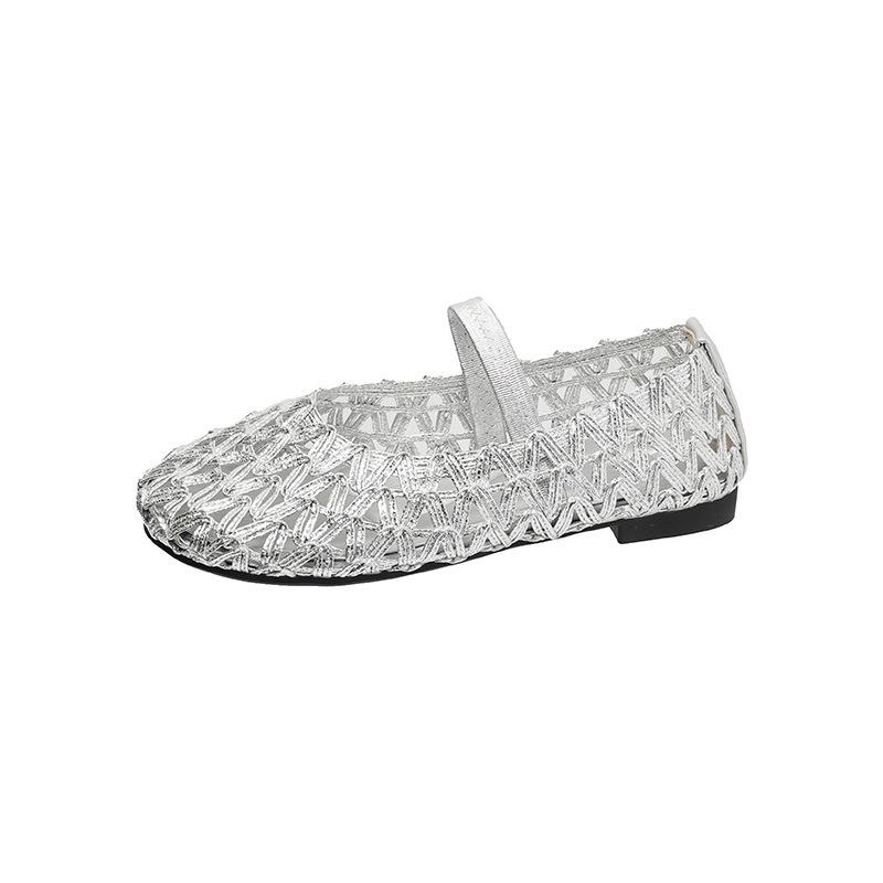 

2025 новые популярные сетчатые туфли балетки с мелким вырезом пряжка на ремешке универсальные полые туфли Мэри Джейн женские туфли корейская версия 40 серебряный