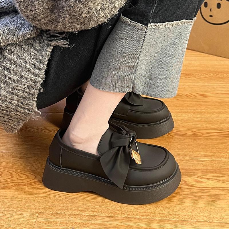 2025 New British Style Small Leather Shoes Women's Spring and Autumn Versatile Jk Uniform Nurse Platform Mary Jane Single Shoes