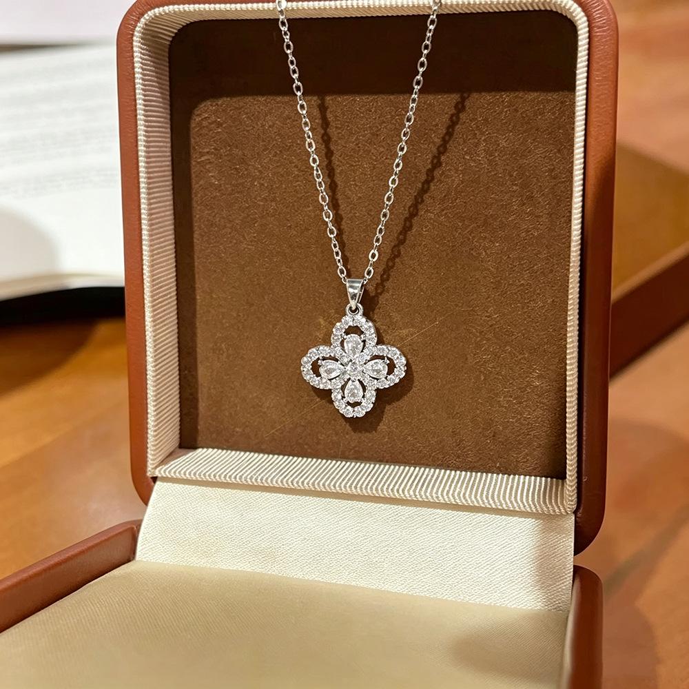 Korean Style Luxury Clover Titanium Necklace with Zircon - Stylish Women's Clavicle Chain