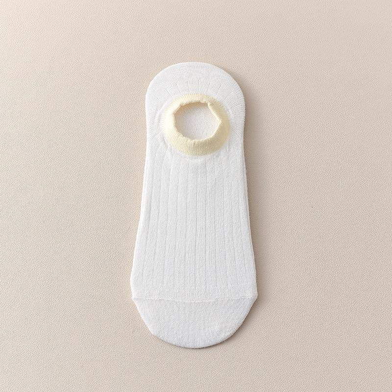 Women's Summer Thin Cotton Anti Bacterial Non Slip Non Drop Heel Shallow Mouth Invisible Socks
