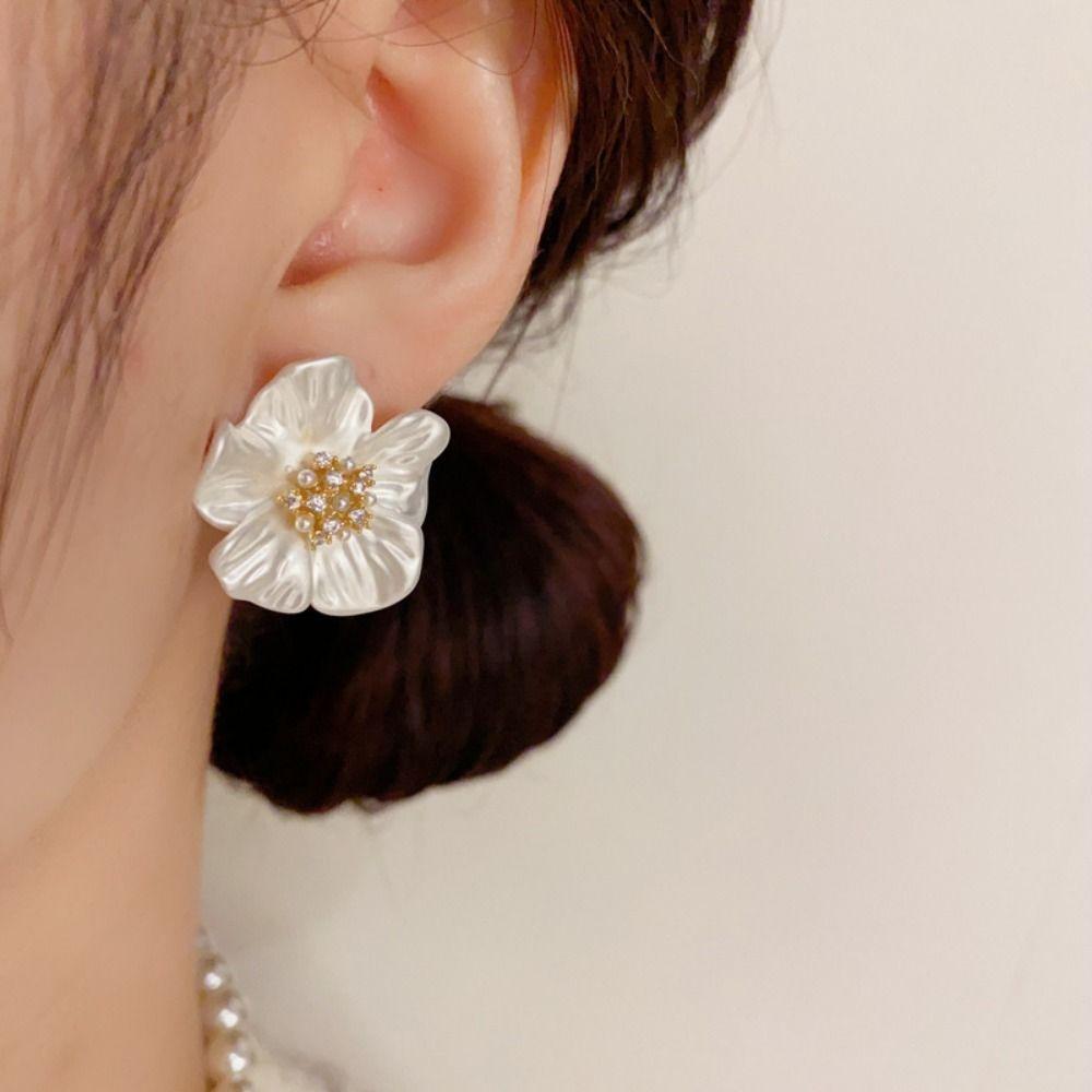 Camellia Shape Flower Earrings Creative Women's Elegant Earrings  Jewelry Accessories