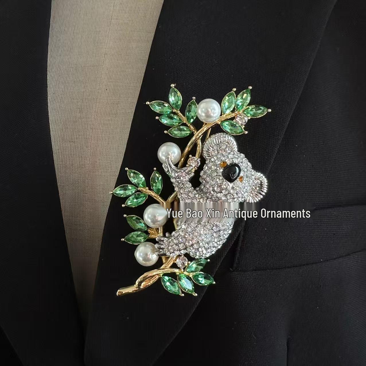 Pre-Owned Koala Leaf Brooch with Multi-Colored Zirconia, Elegant Alloy Design, Women s Stylish Accessory