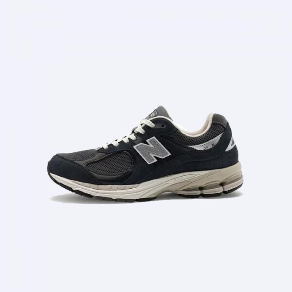 

New Balance Кроссовки M2002rny 220