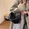 Retro large-capacity bag Commuter women's bag Casual shoulder armpit bag New dumpling bag