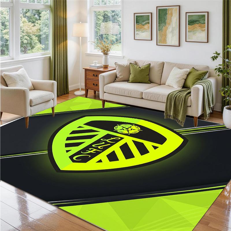 Leeds United Design Crystal Velvet Rug Soft Decorative Mat for Bedroom Entrance
