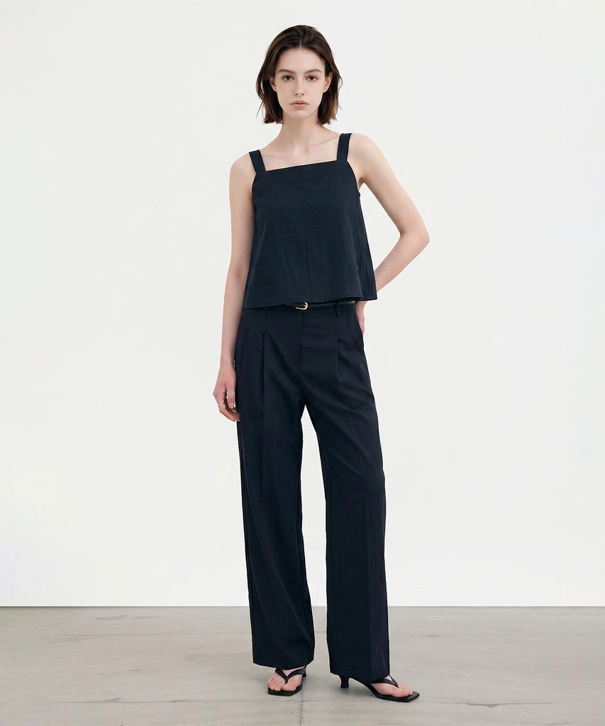 Lugkaeseuteu Mirelle Tuck Detail Sleeveless Top_Navy