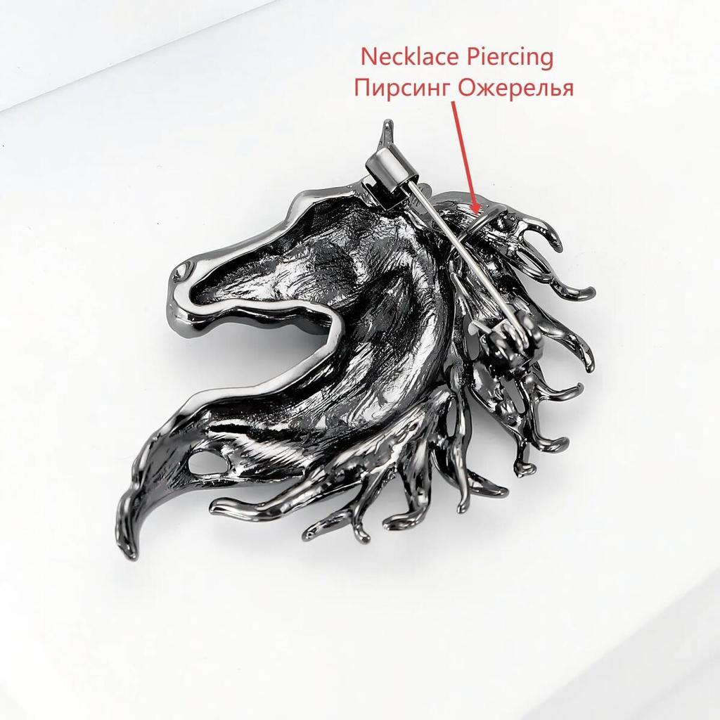 Luxury Glossy Horse Head Brooches for Women Zodiac Animal Pins Casual Party Accessories New Year Gifts Friends