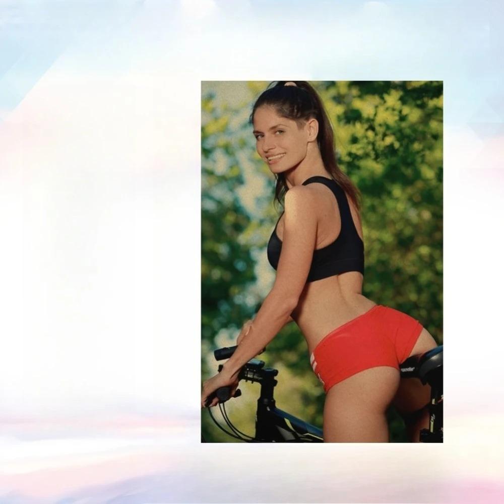 VIVI Aluminum Bike Wall Art 12x18 Inch, Cycling Themed Decor for Girls Room, Modern Home Bedroom Decoration Gift for Cyclists