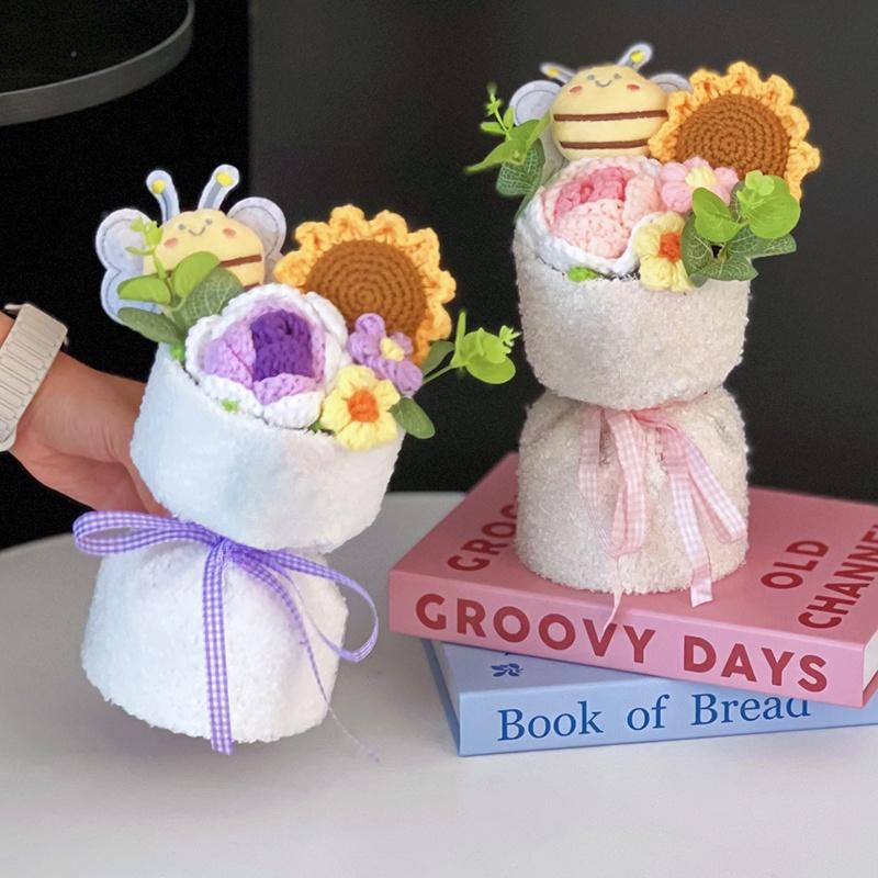 Sunflower Crochet Bouquet Artificial Crochet Sunflower DIY Handmade Woven Flowers Graduation Season Teachers' Mother Day Gifts