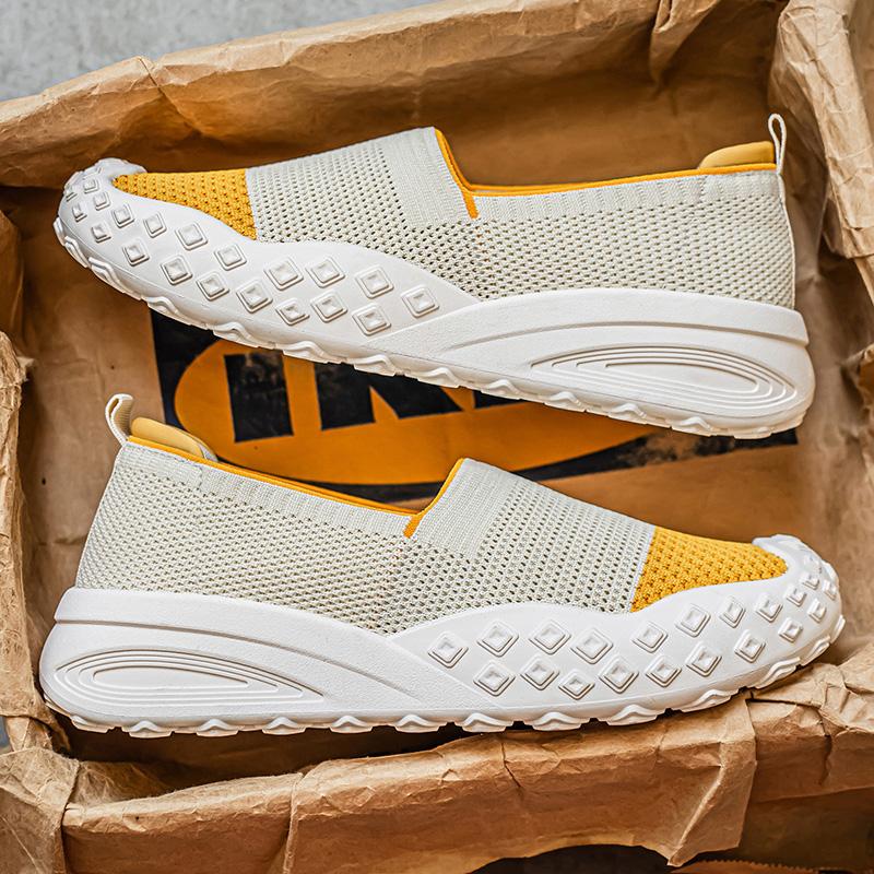 New Women's Shoes Comfortable Lightweight Hollow Breathable Soft Non-slip Flat Mesh Casual Shoes Outdoor Casual Sports Shoes