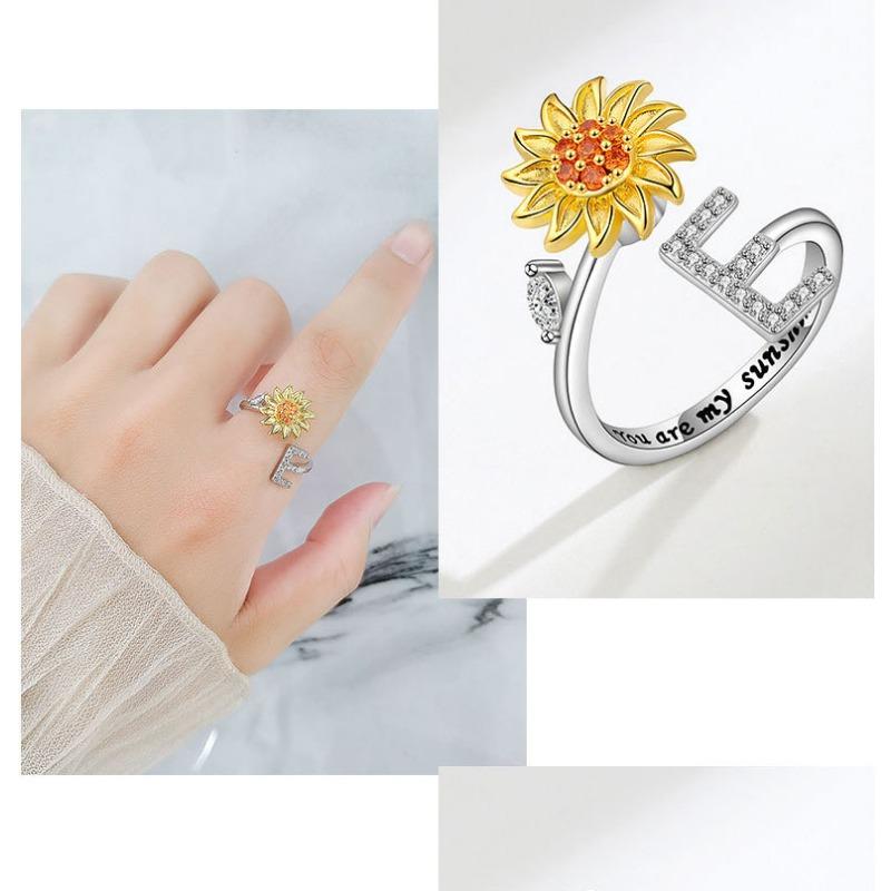 Creative Sunflower Rotating Ring 26 Letters Adjustable Open Design Women's Fashion Finger Jewelry Daily Wear & Gift Accessories