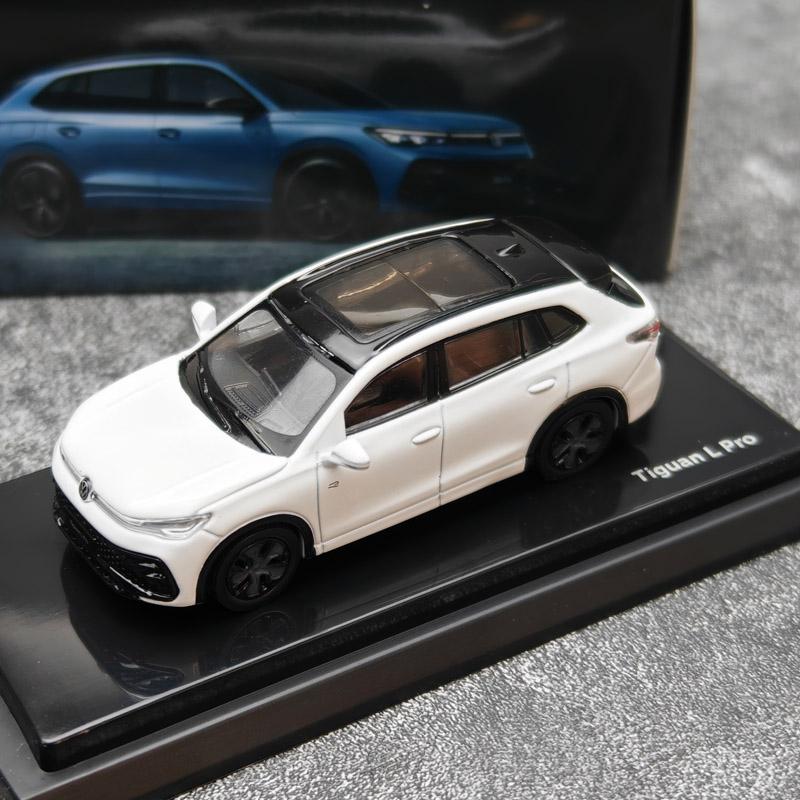 TCFJN1 VW 1:64 Tiguan L China Police/White/Black car model display Collection Holiday gift