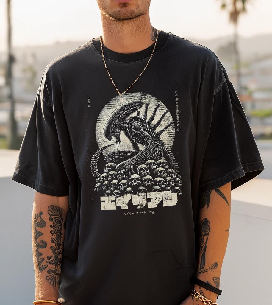 Vintage Alien T shirt, Retro Sci-Fi Japanese Graphic Tee, 1979 Horror Classic
