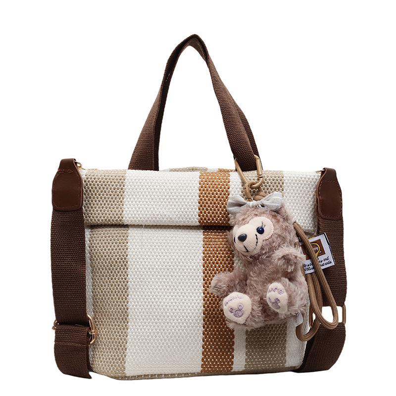 Personality trend casual simple texture bucket bag fashion 2025 summer new foreign style women shoulder messenger bag