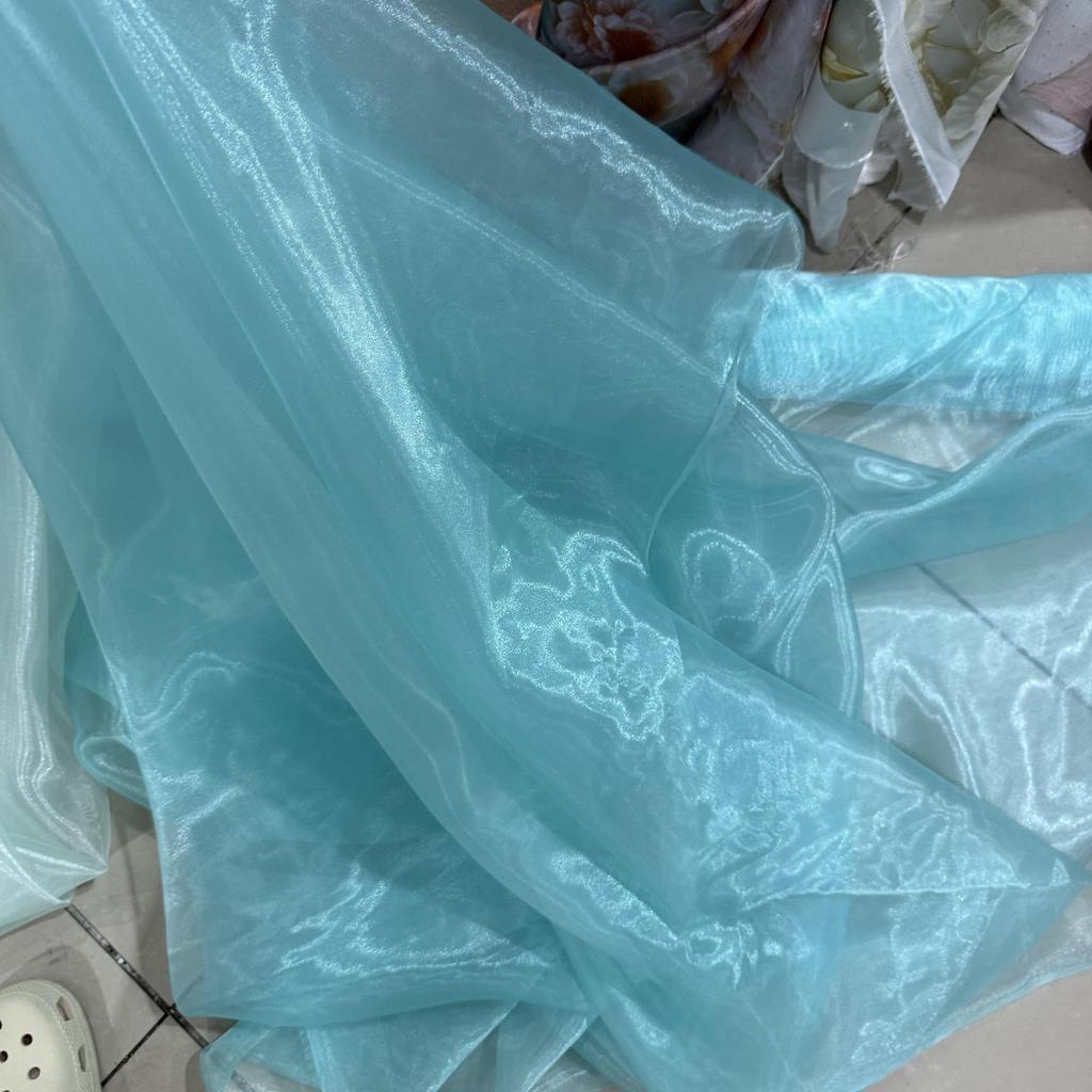 White Water Gauze: Light, Flowing, Transparent Yarn for Wedding Decor & Creative Exhibitions