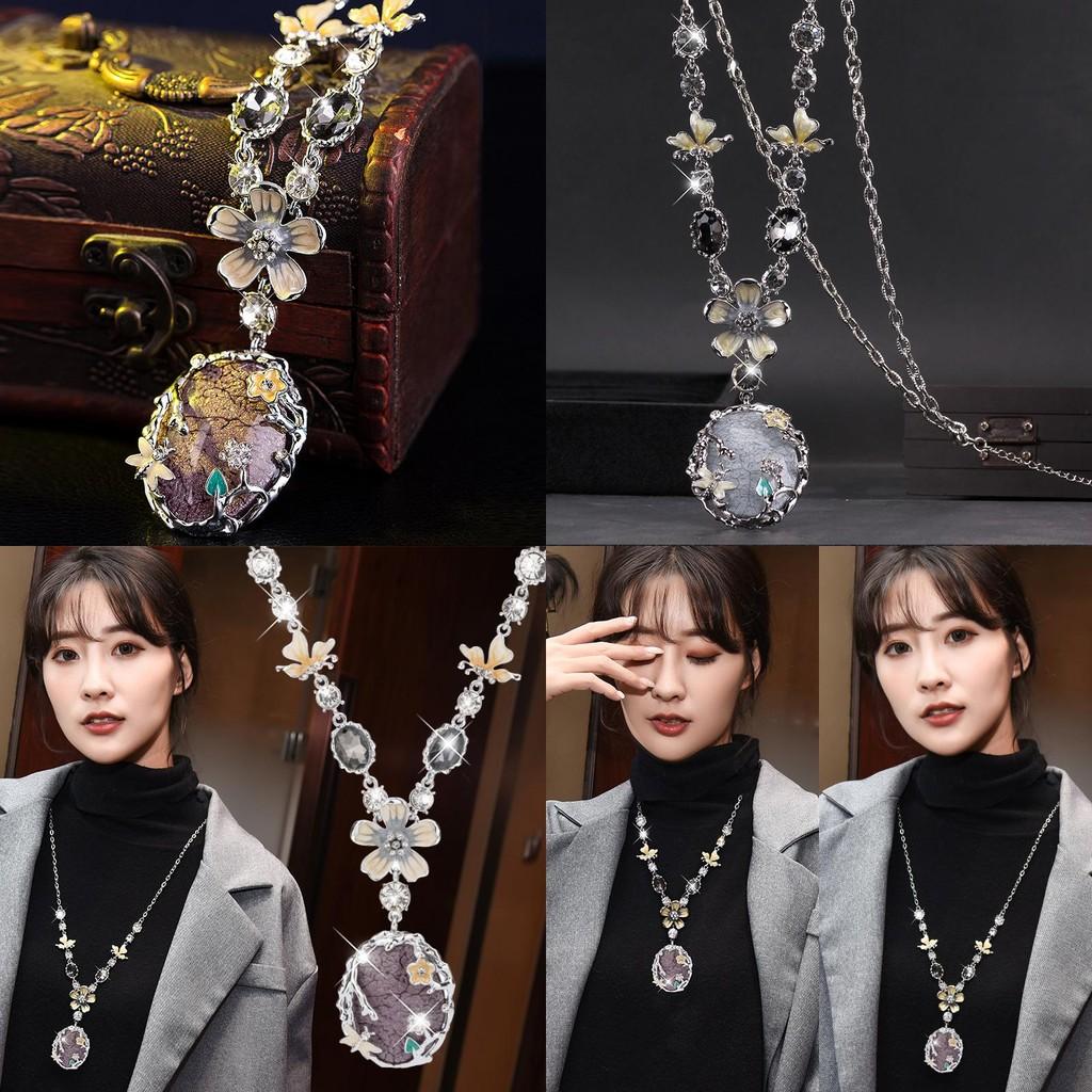 Elegant Vintage Floral Long Necklace For Women Featuring Stunning Crystal Accents