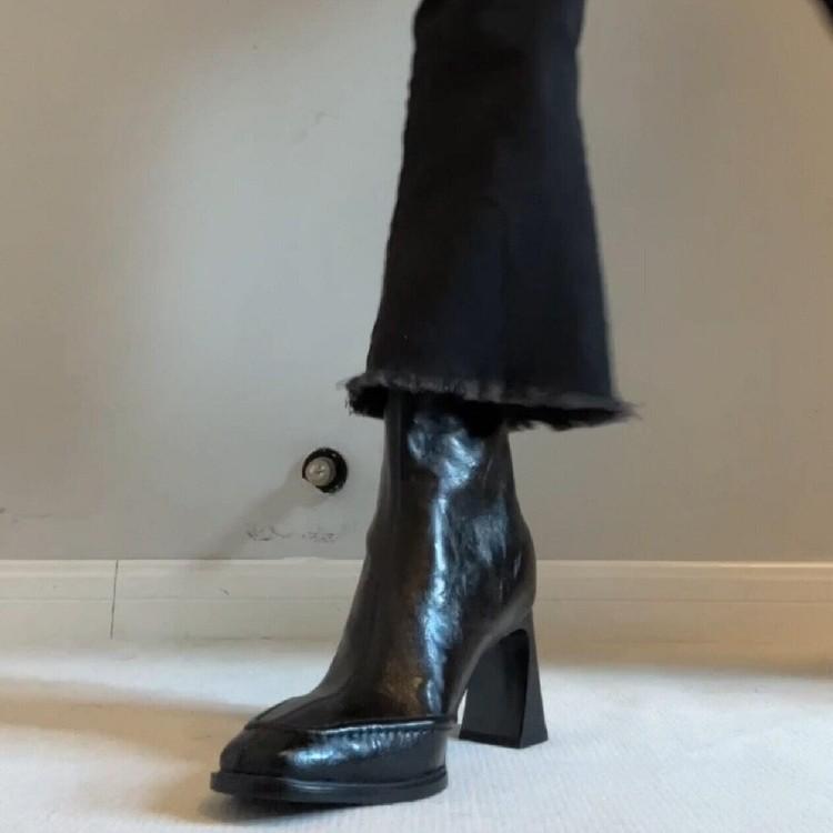 Verze z ovčí kůže~ Korejská verze vysokých bot s hranatou špičkou a tenkým podpatkem dámské retro britského temperamentu zadní zip vysoký podpatek