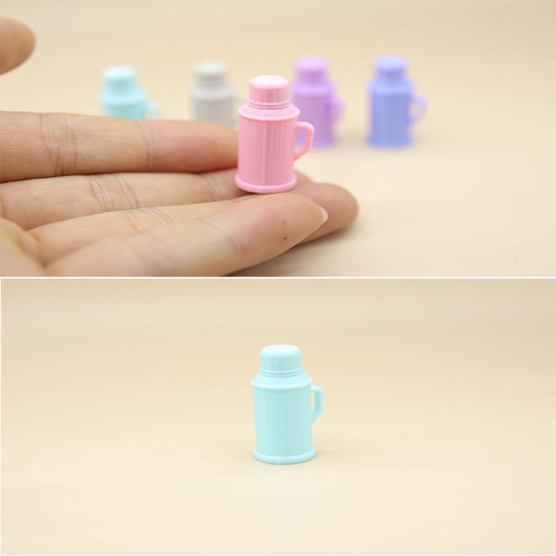 1Pcs Mini Pastel Thermos Models Cute Design Sturdy Plastic For Dollhouse Sand Table Decor Pography Props