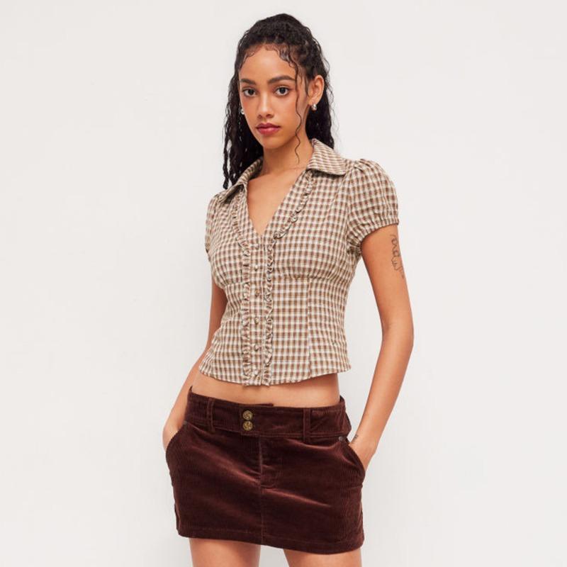 Клетчатая рубашка Летняя Ретро Коричневая Плиссированная Горячая Девушка Серьги Шнуровка Маленький воротник Рубашка S бежевый