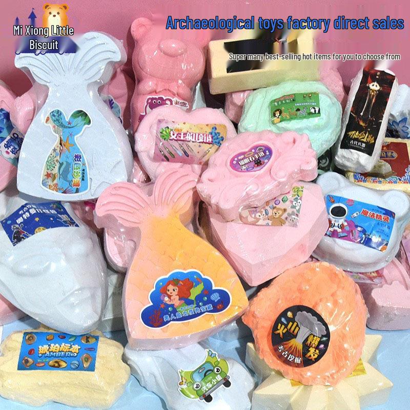 Dinosaur Fossil Excavation Toy – Children's Educational DIY Dig Kit with Surprise Gem Figurine