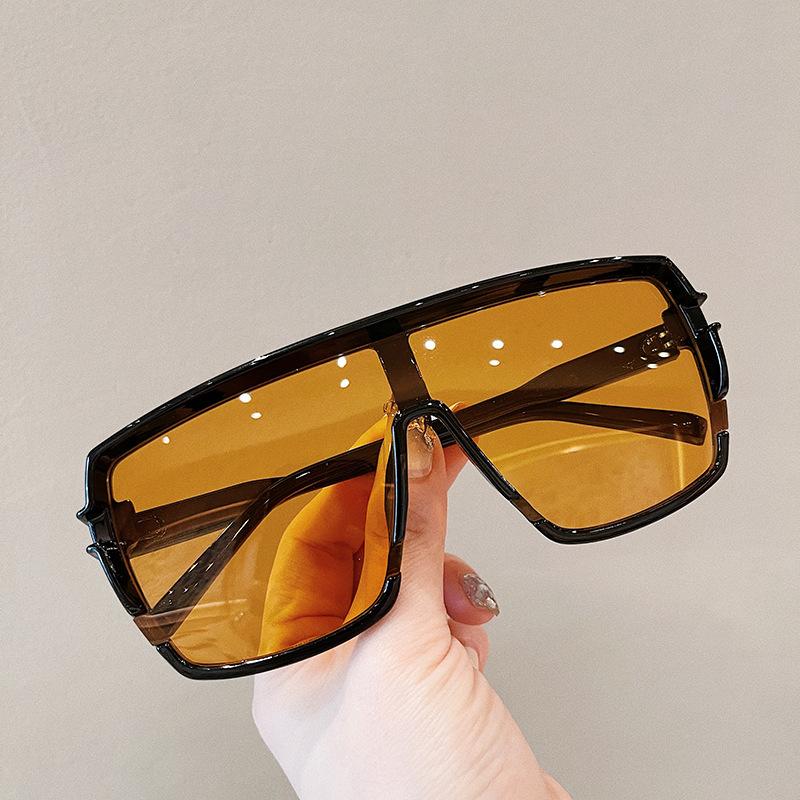 

Luxury Brand Designer Sunglasses Women For Men Trend Sun Glasses Vintage Punk Big Frame Shades Sport Riding Goggle Uv400